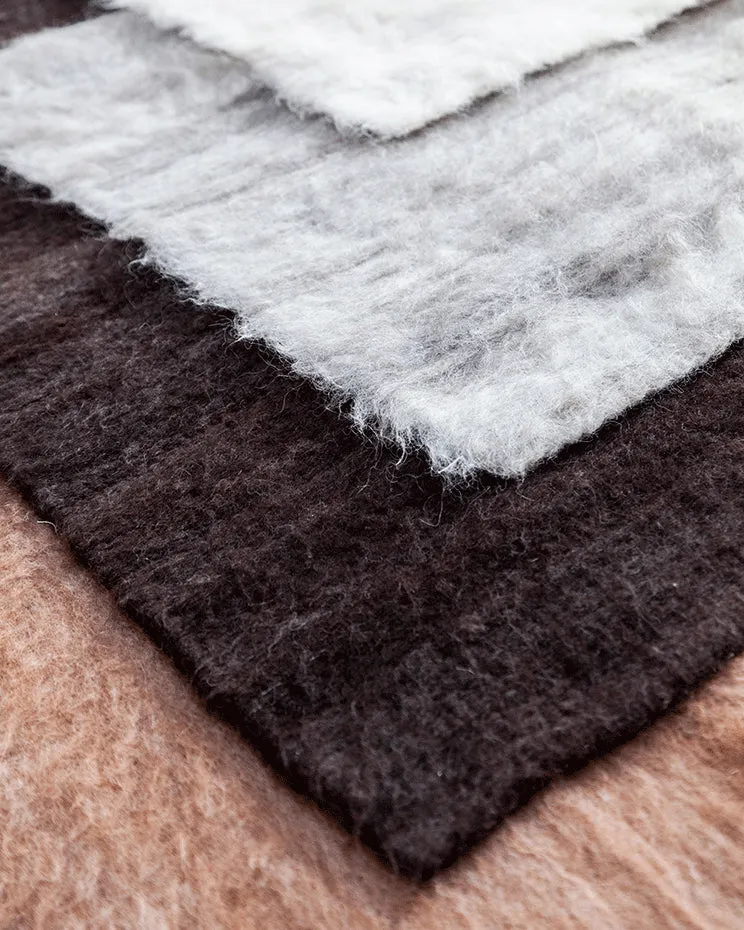 Awanay Tostado Llama Wool Rug