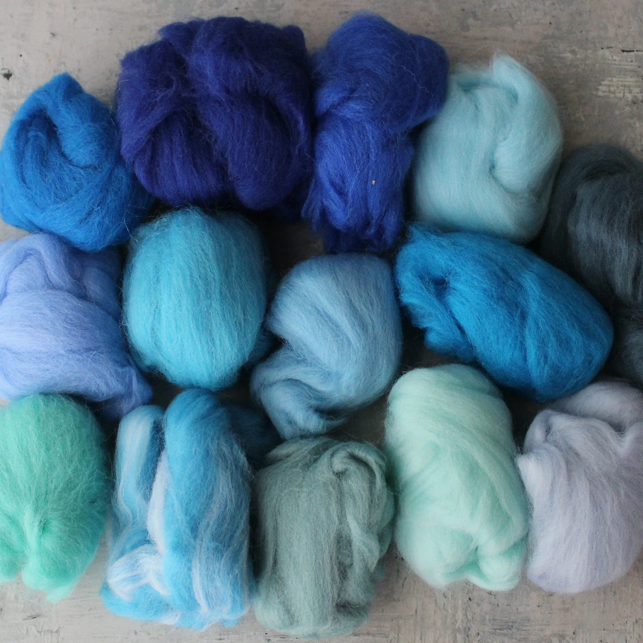 Coloured Wool Fleece Roving