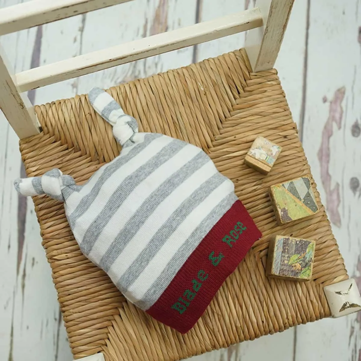 Grey Marl & Cream Knotted Hat