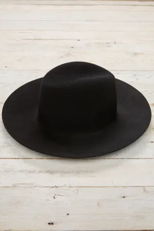 Janessa Leone Trois Hat