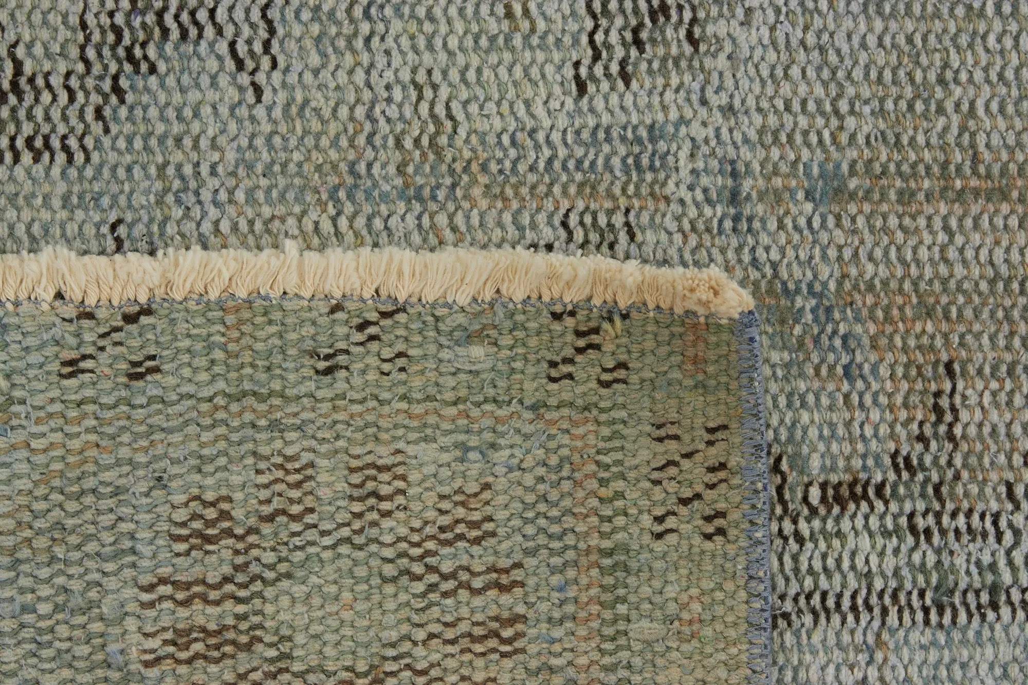 Rainbeau - Vintage Turkish Area Rug