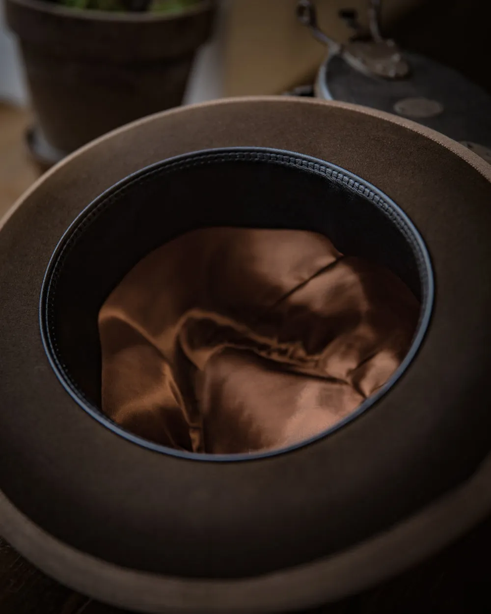 Exquisite Handcrafted Bespoke Fedora Hat for the Discerning Gentleman