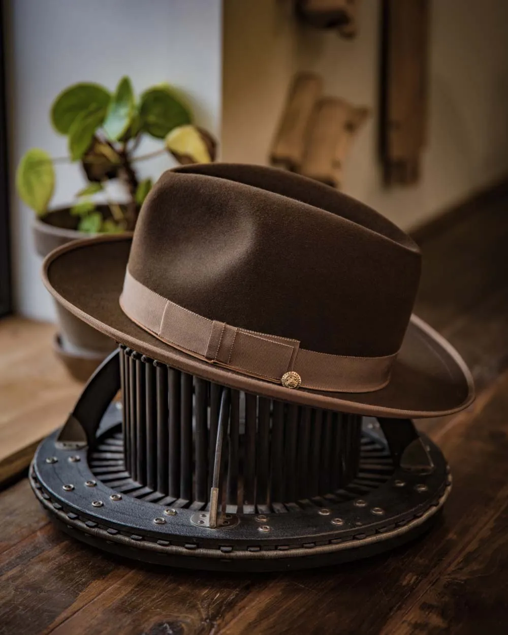 Exquisite Handcrafted Bespoke Fedora Hat for the Discerning Gentleman
