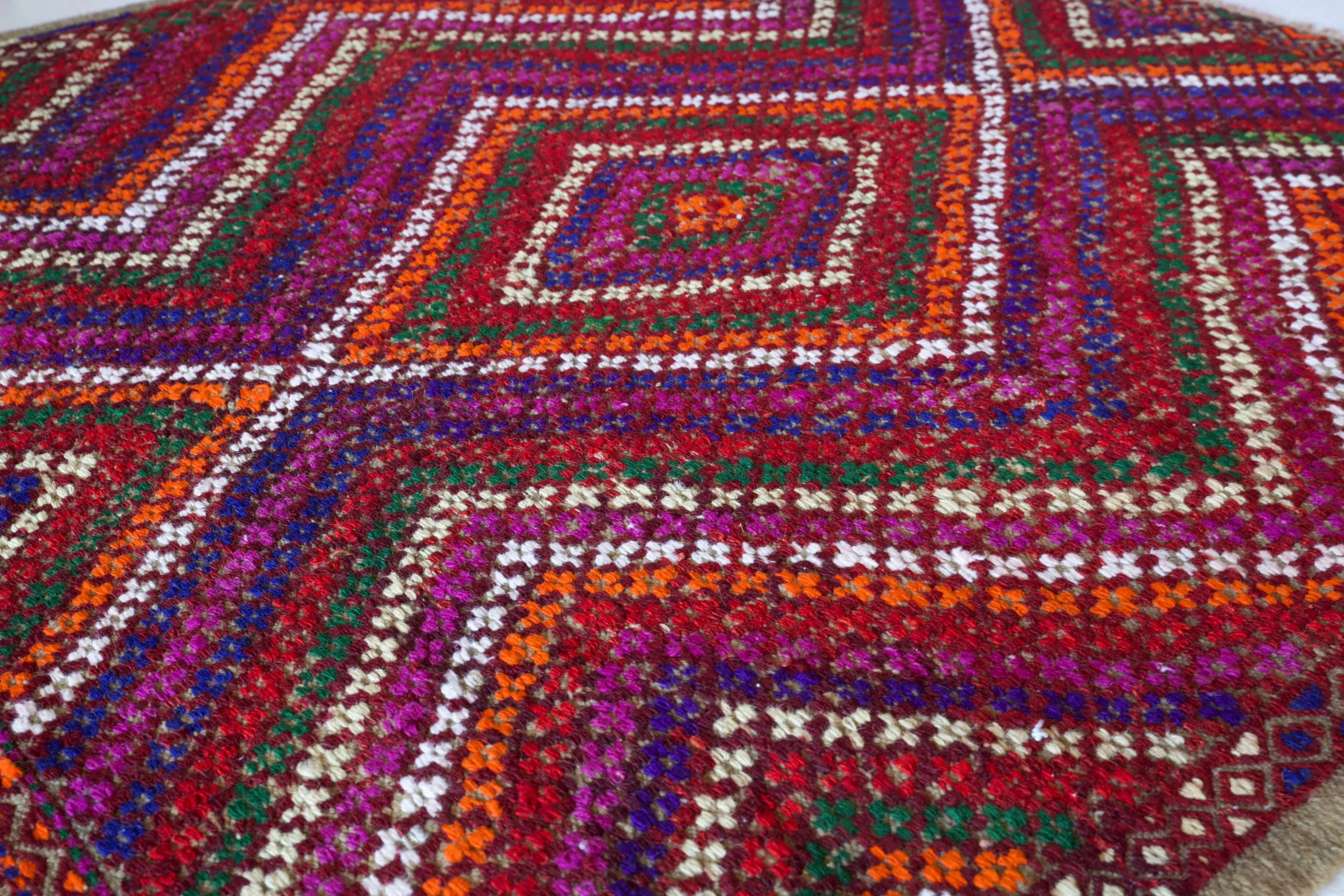 Vintage Mini Turkish Kilim Rug 4'x4'3"
