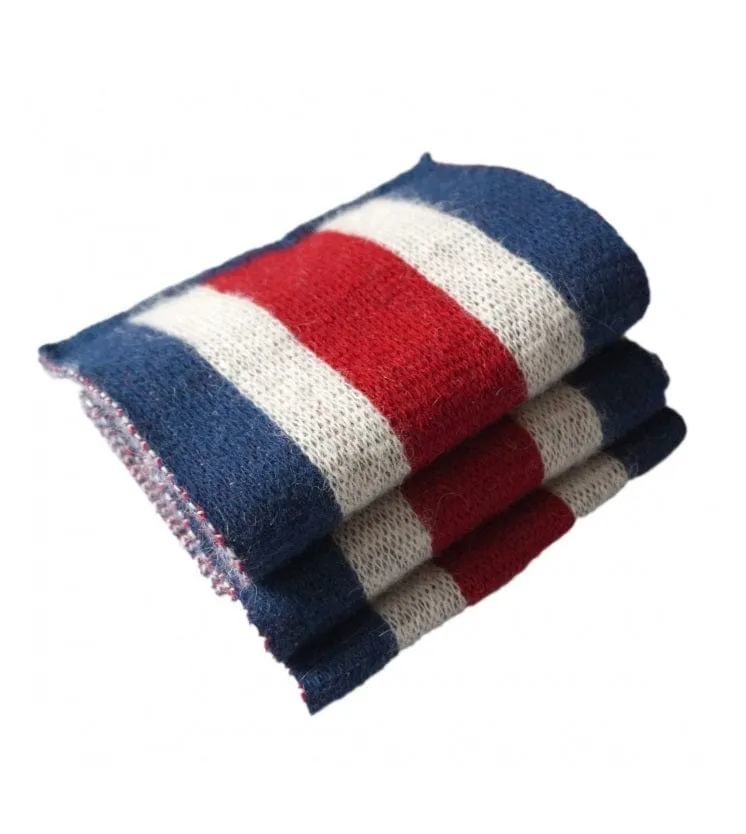 Wool scarf with Icelandic national flag